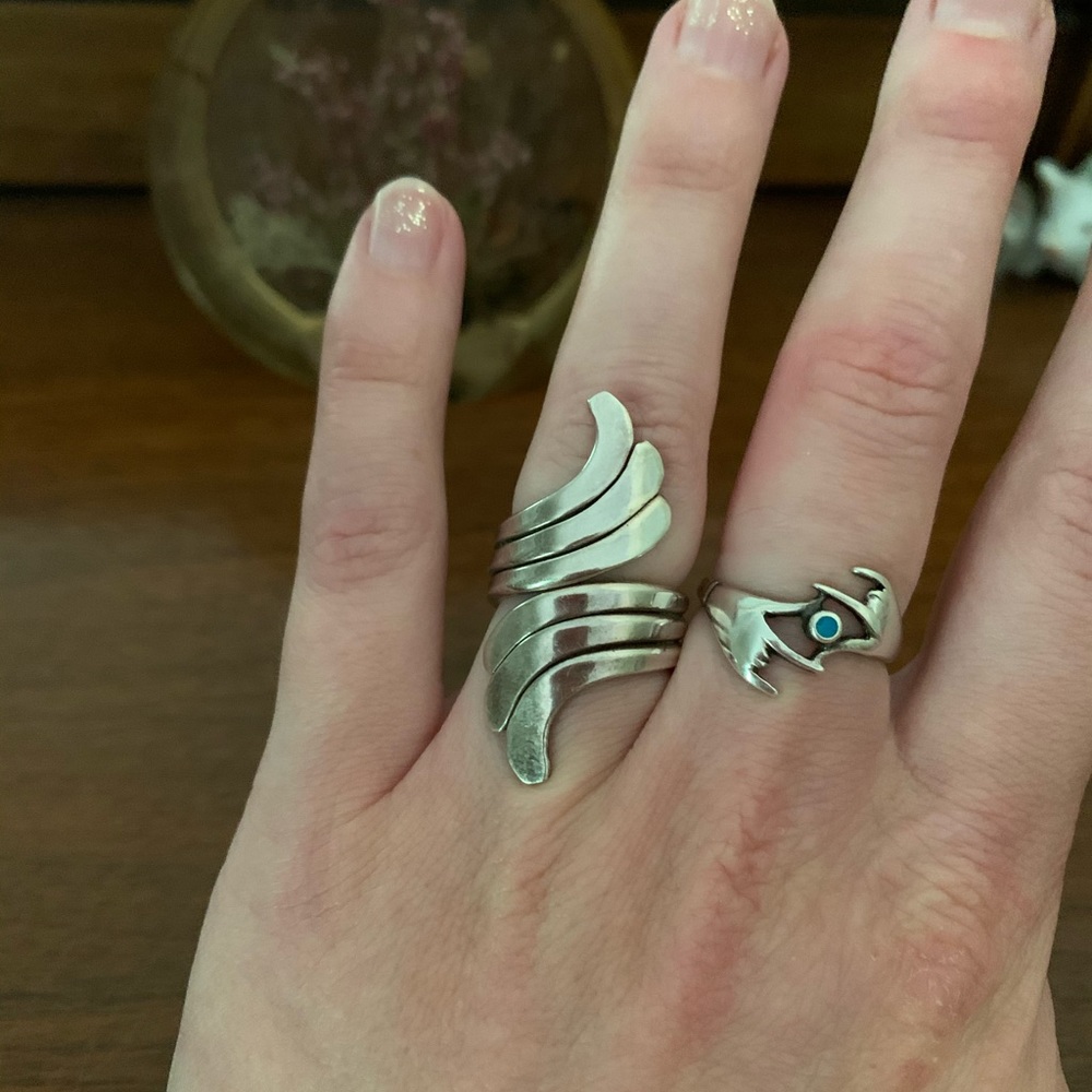 Beautiful boho sterling silver flourish ring